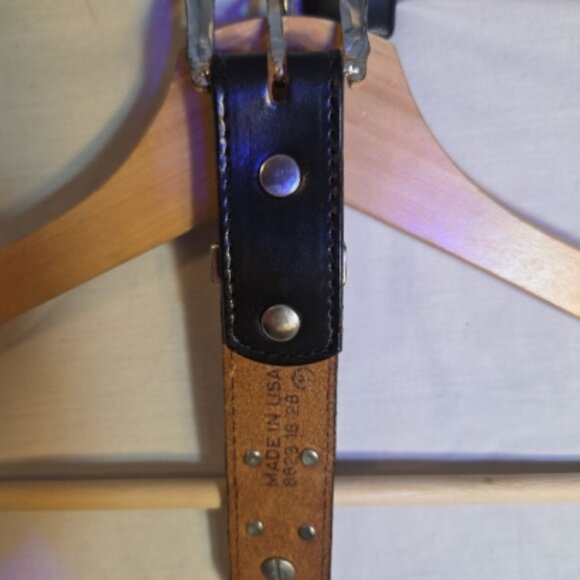 Vintage Western Leather Belt Ladies 32 Silver Buckle USA Made - Picture 6 of 10